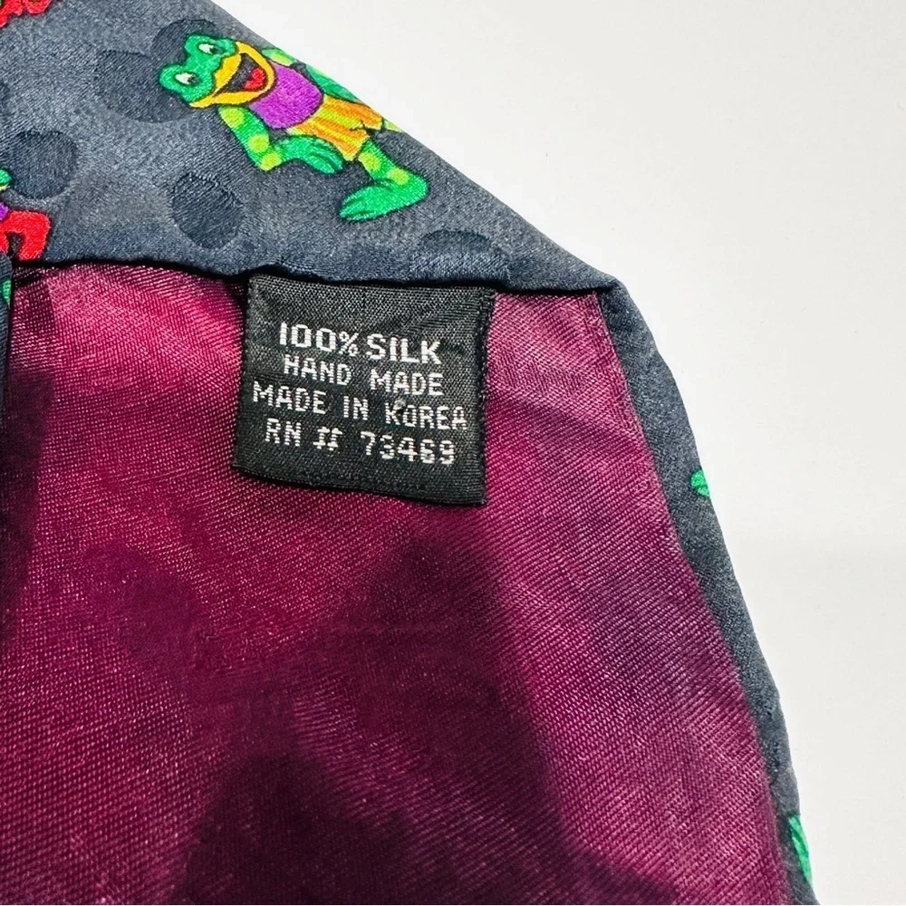 Vintage ADDICTION Navy Blue Whimsical Frogs Silk Necktie